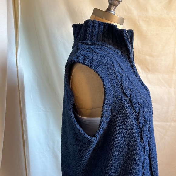 EUC Christopher &  Banks blue sweater vest size Medium - Picture 3 of 13